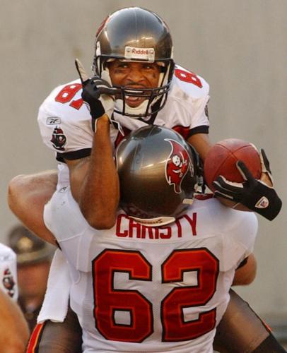 TAMPA BAY BUCCANEERS KEENAN MCCARDELL CELEBRATES 65 YARD TOUCHDOWN