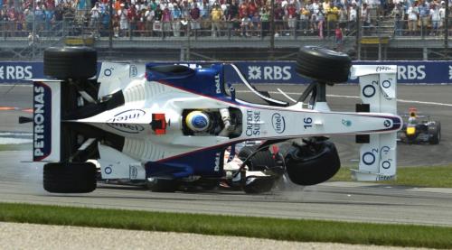 Nick Heidfeld crashes at the United States Formula One Grand Prix in Indianapolis